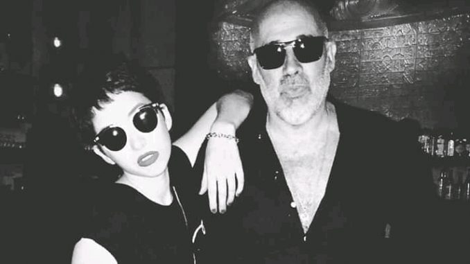 Julio Fernández con Rosario Ortega