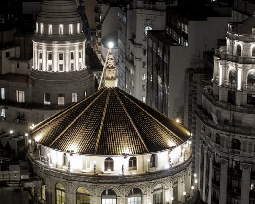 NOCHE DE CÚPULAS