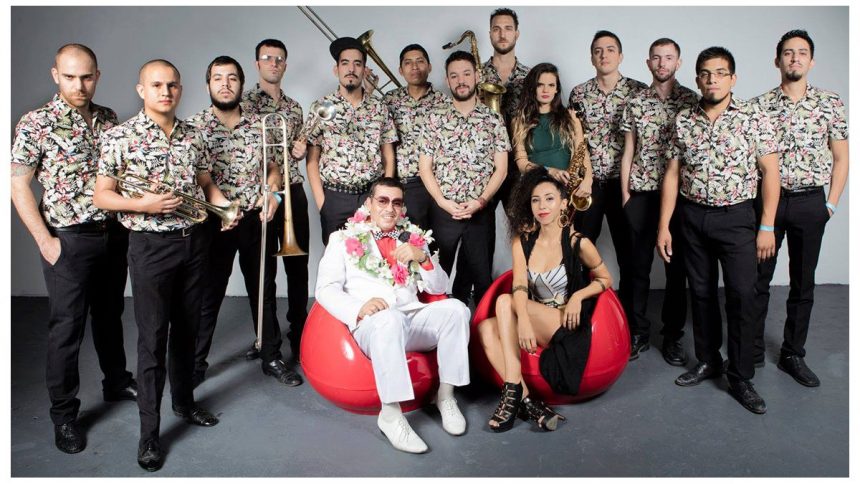 SANTIAGO MOLDOVAN DE LA DELIO VALDEZ: “SOMOS UNA ORQUESTA DE CUMBIA COMPROMETIDA, LAS PRIMERAS FECHAS TENÍAN QUE VER CON TOMAS DE UNIVERSIDADES, CÁRCELES Y NEUROPSIQUIÁTRICOS”
