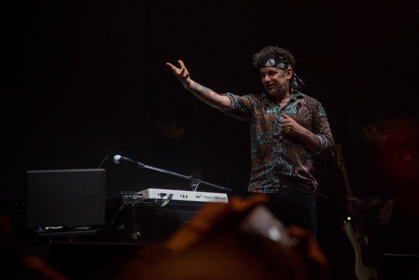 ANDRÉS CALAMARO, UN AUTÉNTICO SALMÓN DE MAR