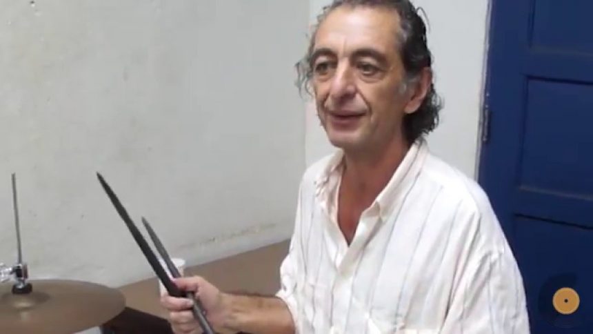 ROBERTO RUTIGLIANO: “BRASIL ME INFLUENCIÓ COMO COMPOSITOR, ADEMÁS PERCIBÍ QUE HABÍA MÁS VALORIZACIÓN DEL SWING Y LA SIMPLICIDAD, ESO ME ATRAJO COMO BATERISTA”