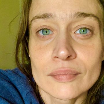LO NUEVO DE FIONA APPLE: UN DISCO SOBRE RELACIONES TÓXICAS Y LUCHAS CONTRA EL AUTODESPRECIO