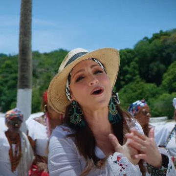 GLORIA ESTEFAN ANTICIPA SU PRÓXIMO DISCO: «ESCOGIMOS SAMBA DE RODA, MEZCLADA CON RITMOS E INSTRUMENTOS QUE SUENAN POR SUDAMÉRICA»