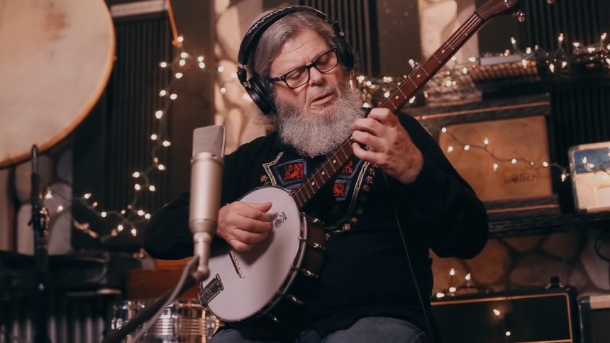 Gustavo Santaolalla y «The Last Of Us Part II» en un show con cuerdas: banjo, charango, guitarra y violín, entre otras