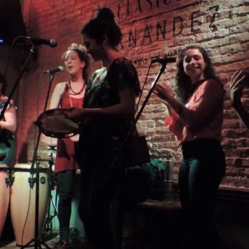 SISA QUINTETO, MUJERES QUE EXPLORAN LAS MÚSICAS DE RAÍZ DE LATINOAMÉRICA