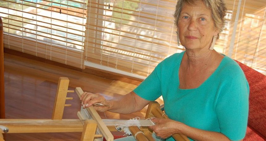 ARTE: HOY JUEVES, CHARLA VIRTUAL DE LILIA BREYTER, EXPERTA EN TEJIDO EN HILO DE PLATA