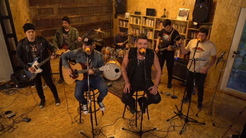 El Varón, sobre su relación con el productor y músico Jorge Rossi: «Nos encantó trabajar con él dentro de la sala, aprendimos mucho, es una persona que supo ver en la banda un montón de cuestiones positivas que pudimos trasladar a lo musical»