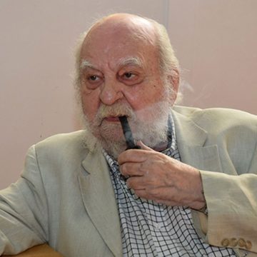El genial dramaturgo Roberto Cossa, en el «Ciclo Conversaciones» del Cervantes Online