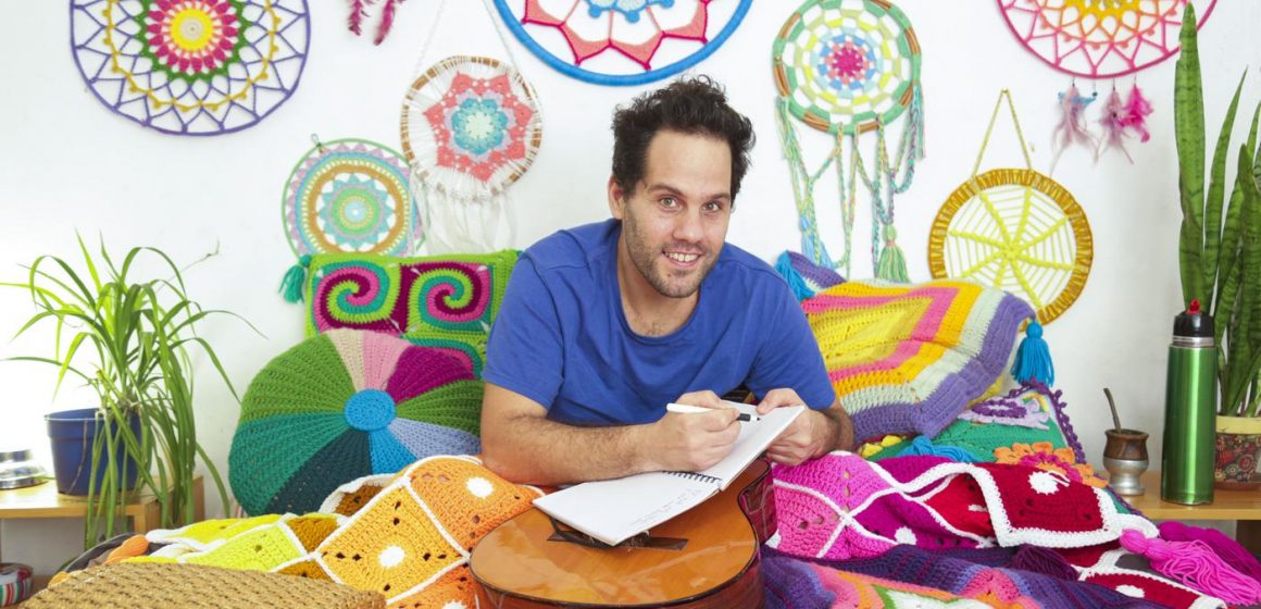 Para niños: Patri, el inventor de canciones, presenta una serie de videos