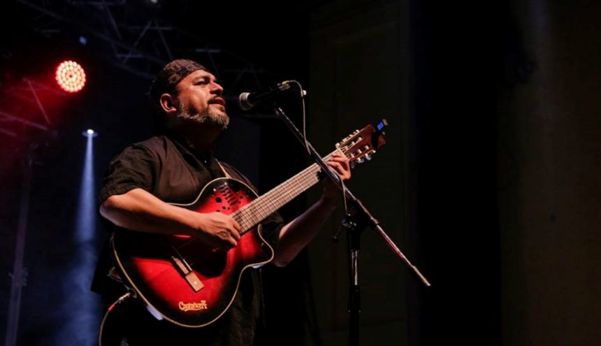 Eduardo Guajardo: “En el mercado del disco del folclore argentino siempre se ha dado una mirada etnomusical sobre la Patagonia, vinculada a un concepto de recreación de tehuelches y mapuches, después está la corriente migratoria y de pobladores”