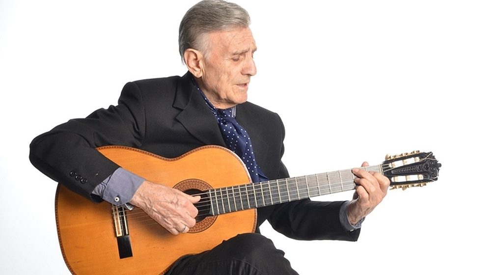 El legendario cantante de música criolla Enrique Espinosa, a los 83 años repasará parte de su carrera por Streaming