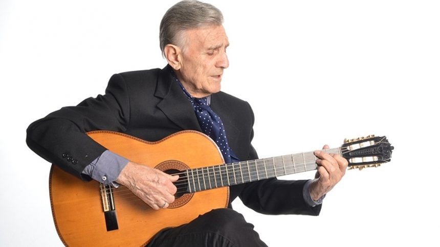 El legendario cantante de música criolla Enrique Espinosa, a los 83 años repasará parte de su carrera por Streaming
