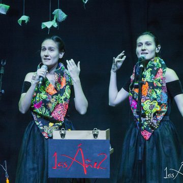 Desde Colombia, el dúo de world music Las Áñez: “Utilizamos pequeños instrumentos en cada canción con su timbre, apostamos a una estética minimalista generando atmósferas, es por eso que usamos sonidos de pájaros, agudos, evocando lugares”