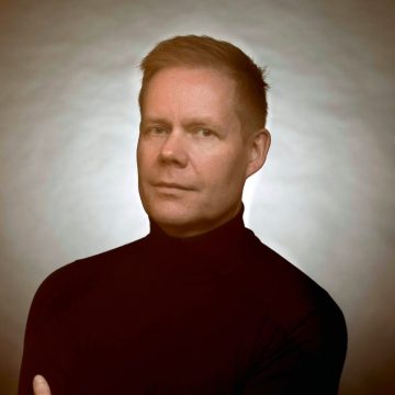 Max Richter, sobre su álbum «Voices»: «El futuro aún no está escrito, y la Declaración Universal de Derechos Humanos establece una visión edificante de un mundo mejor y más justo que está a nuestro alcance si lo elegimos»