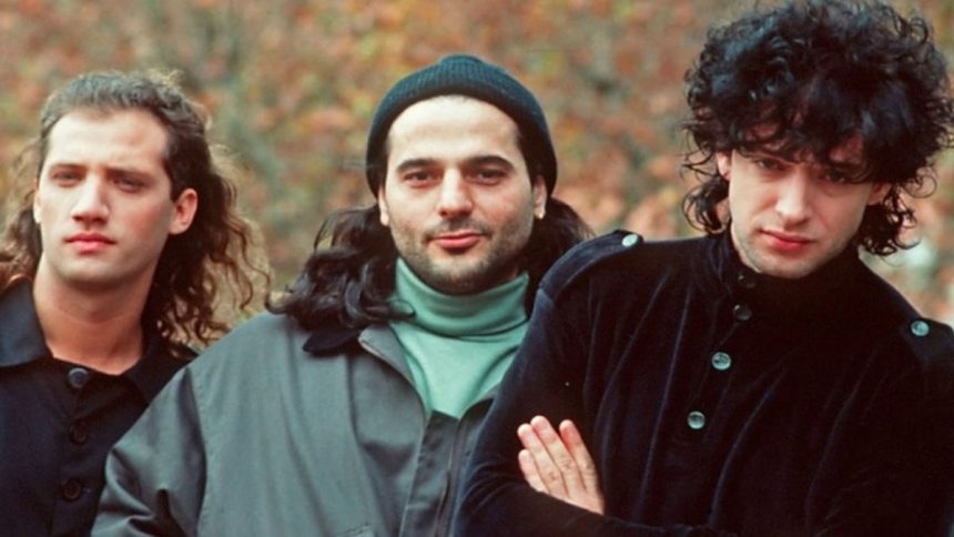 A 30 años de la aparición de «Canción animal», el álbum más sólido en lo que fue la trayectoria del grupo pop argentino Soda Stereo, referente en toda Latinoamérica