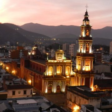 Convenio entre el Ente de Turismo de la ciudad de Salta y la cadena hotelera argentina