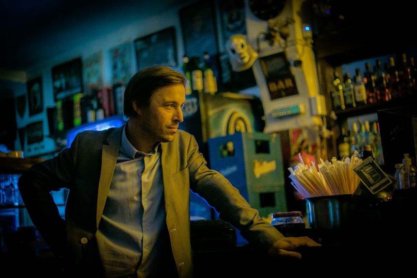 Santiago Muñiz, de Raza Tango: “Cuando era chico, si en la radio sonaba Carlos Gardel, no volaba una mosca, y si llegabas a hablar, mi padre te miraba y era suficiente para hacer silencio”