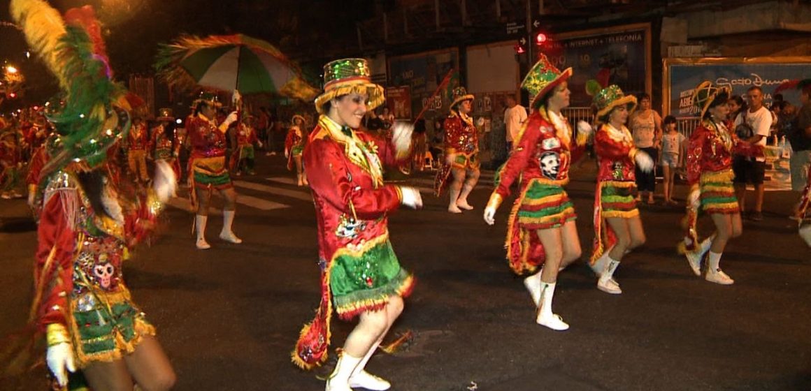 Las murgas porteñas diseñan un protocolo para el próximo carnaval