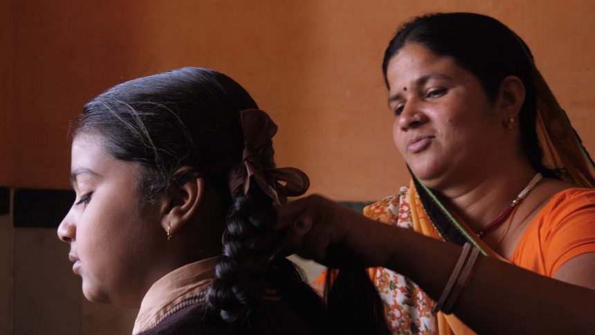 Cine: «Hermanas de los Árboles», un documental que trata sobre la plantación de 111 árboles en una pueblo de India como celebración del nacimiento de cada niña para concientizar contra el infanticidio femenino