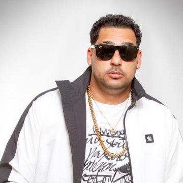 Desde Nueva York, Viel D, cantante de origen dominicano y boricua de crianza, presenta su último single «Bellaca en silencio»