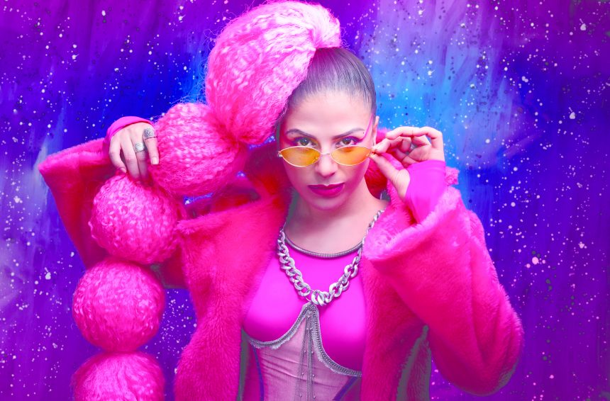La multifacética artista sanjuanina Kbsonia y su novedoso álbum «Tu futuro»