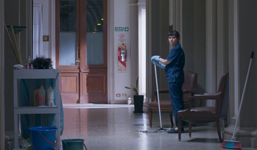 «Planta Permanente», un film que refleja la subsistencia de la clase trabajadora