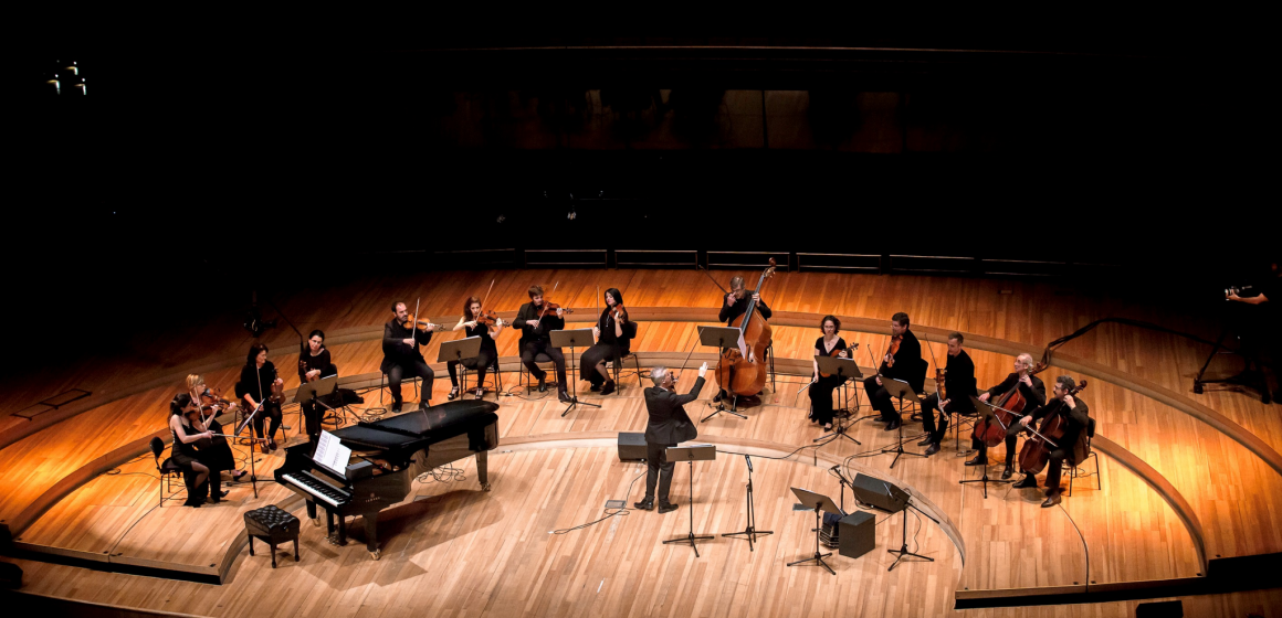 La Camerata Argentina cumple 10 años: «Nació como expresión social, trabajamos para hacer de cada región  un espacio de oportunidades para los jóvenes músicos», señala su director Pablo Agri