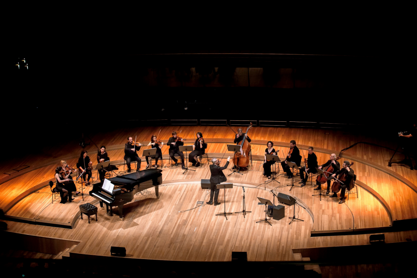La Camerata Argentina cumple 10 años: «Nació como expresión social, trabajamos para hacer de cada región  un espacio de oportunidades para los jóvenes músicos», señala su director Pablo Agri