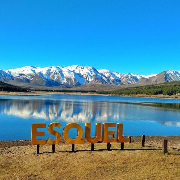 Turismo, salud e higiene: Esquel recibió el sello «Safe Travels» de cara a la temporada 2021