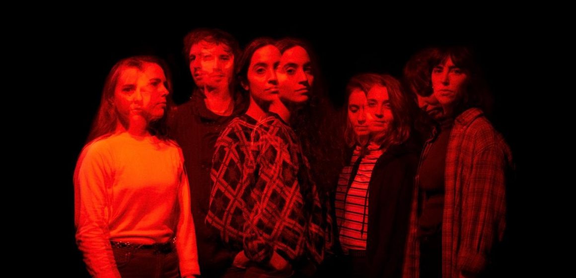 La súper ascendente banda Las Ligas Menores comparte «Hice todo mal», un pop serio y hitero, y se prepara para salir de gira al exterior el año que viene