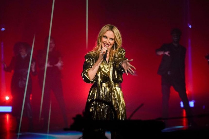 La australiana Kylie Minogue y su nuevo álbum dance electrónico «Disco»