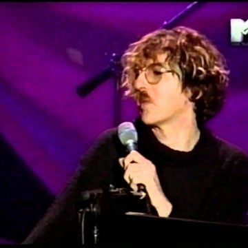 Aparece en formato de vinilo el show que Charly García ofreció para MTV en 1995
