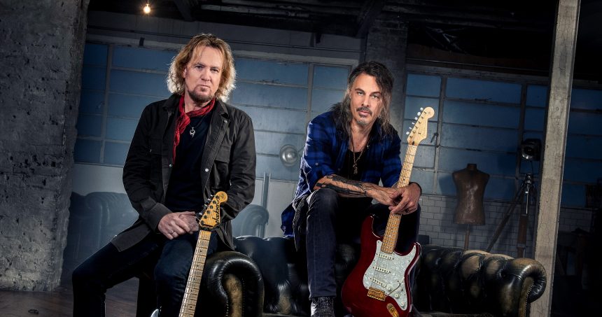 Adrian Smith, guitarrista de Iron Maiden, junto a Richie Kotzen, líder de The Winery Dogs, se unen para un single debut: «Talking My Chances»
