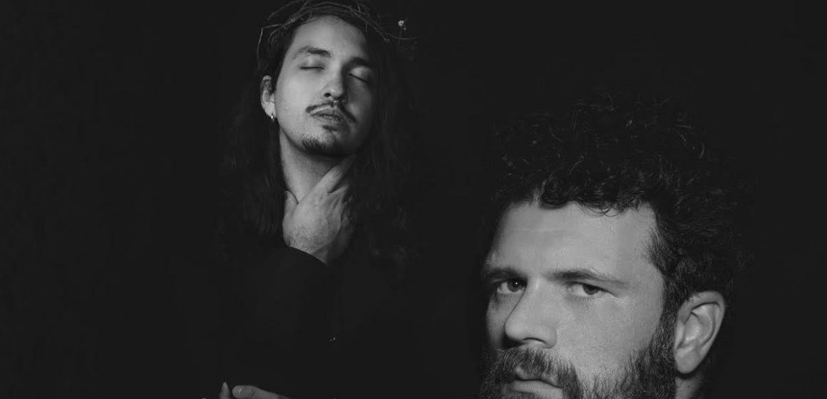 Peso, intensidad y dureza es lo que propone el potente dúo Wolf Among Us en su reciente single «Hollow»