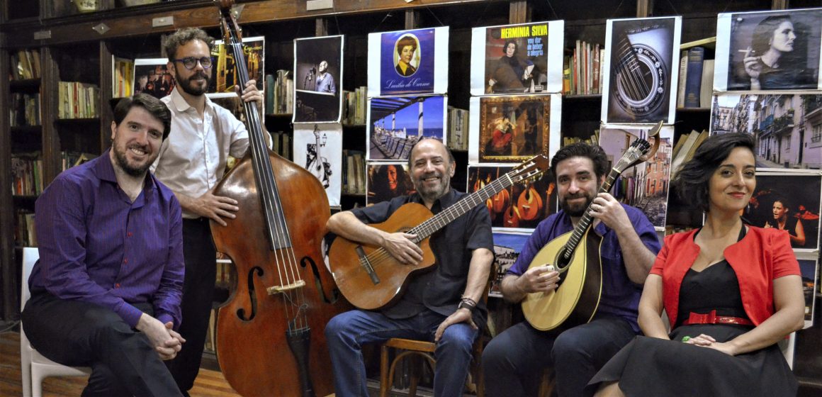 La Biblioteca Café: un clásico de Buenos Aires, con sus variedades artísticas veraniegas y sus platos que recorren los sabores del mundo