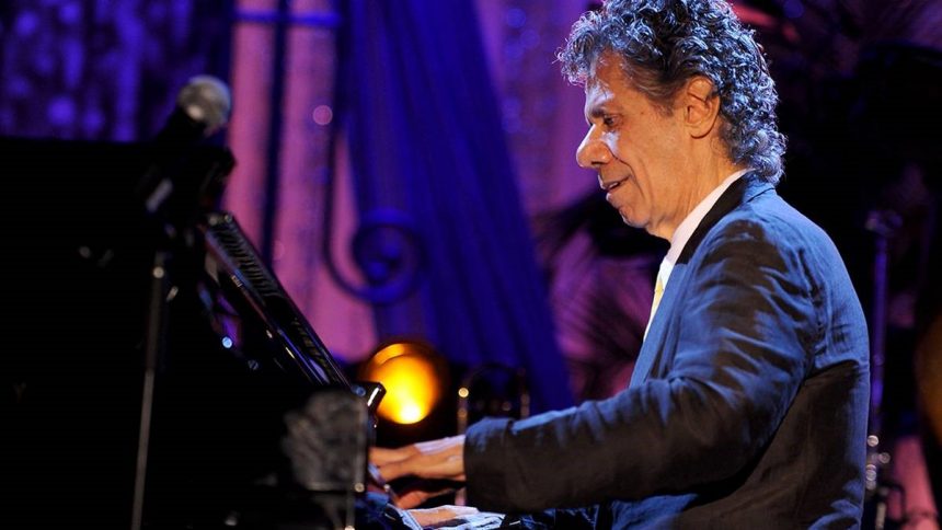 A los 79 años, falleció de cáncer Chick Corea, jazzero pionero del teclado electrónico y la fusión. Tocó con gigantes como Miles Davis y es considerado de los más influyentes pianistas del siglo XX. Dejó una carta de despedida divulgada por familiares