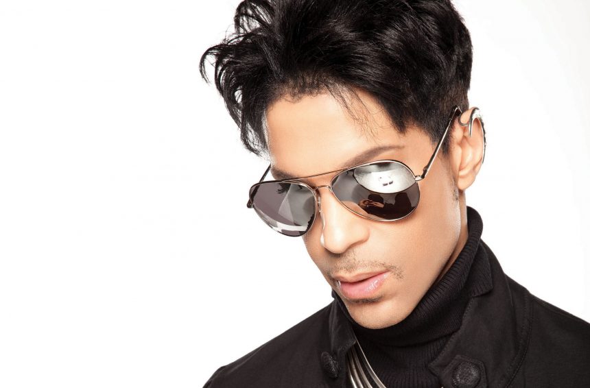 Anuncian la aparición de «Welcome 2 America», un álbum inédito de Prince. Como anticipo, ya está disponible en  redes una canción adelanto de la obra