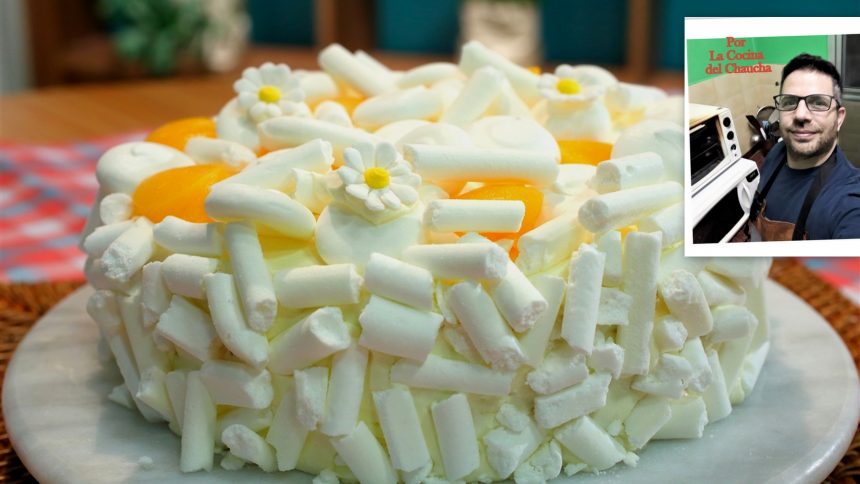 Postre Chajá: oriundo de Paysandú, Uruguay, es un exquisito complemento de sobremesa que es típico en su país de origen. También lo es en Entre Ríos, provincia de Argentina. Su nombre responde a un ave que habita esa región charrúa donde fue creado