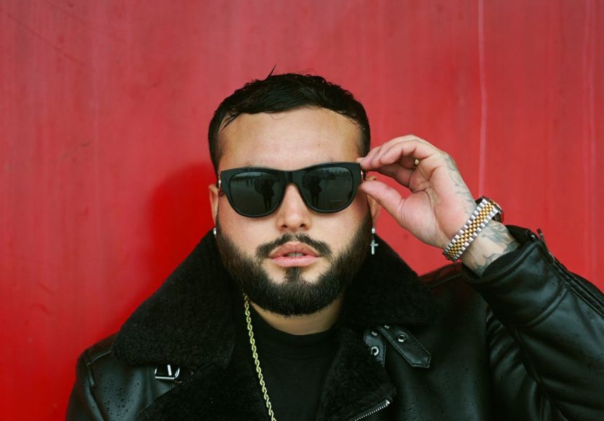 Entre el afrobeat y el pop urbano, el artista canadiense-ecuatoriano Landy García lanza el tema «Mata», que emerge del estreno de la placa discográfica «Ruido callejero 4», en el que participan diferentes artistas de la industria latina radicados en Montreal.