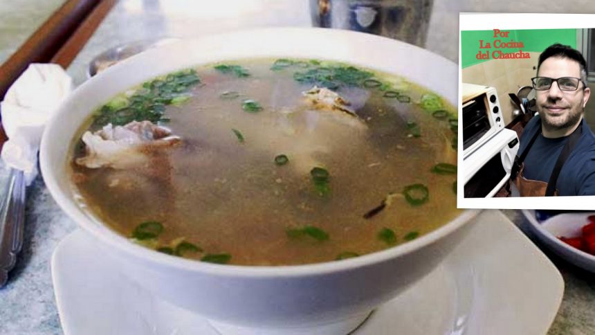 Chilcano de pescado: caldo típico peruano que se prepara con calabaza y el espinazo del pez. Su denominación ha tomado el nombre del pueblo chilca, cercano a Lima, donde es preparado por los pescadores. Hay quienes dicen que es un potaje para la gente pobre, porque los ingredientes que lleva esta sopa son económicos y sencillos de cocinar.