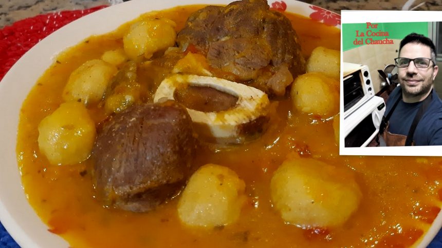 El Vorí Vorí, un clásico caldo que incluye bolitas de harina de maíz y queso. Su país de referencia es Paraguay, aunque también se lo consume en parte del sur de Brasil y noreste argentino, pues se trata de un alimento de procedencia guaraní. En español su significado en Bolita Bolita