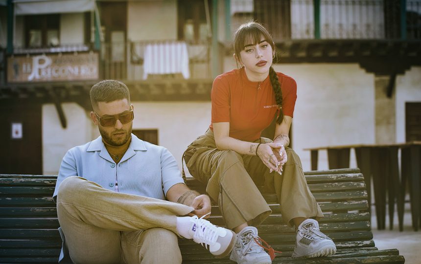 La estrella rapera veinteañera Nicki Nicole estrena «Me has dejado», un rap – flamenco, con la participación del rapero malagueño Dani Delaossa: «Dani es alguien a quien admiro mucho. Soy gran fan de él desde antes de que empecé a hacer música. Es increíble que mi ídolo se ha convertido en mi amigo»