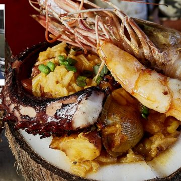 El Guacho de Mariscos es un plato panameño asopado de arroz con mariscos, también  se le suma rabo de puerco. Tradicionalmente, en el país centroamericano se lo sirve en vasijas vegetales hechas de huacales, taparas o totumas, también se utilizan la calabaza o el coco