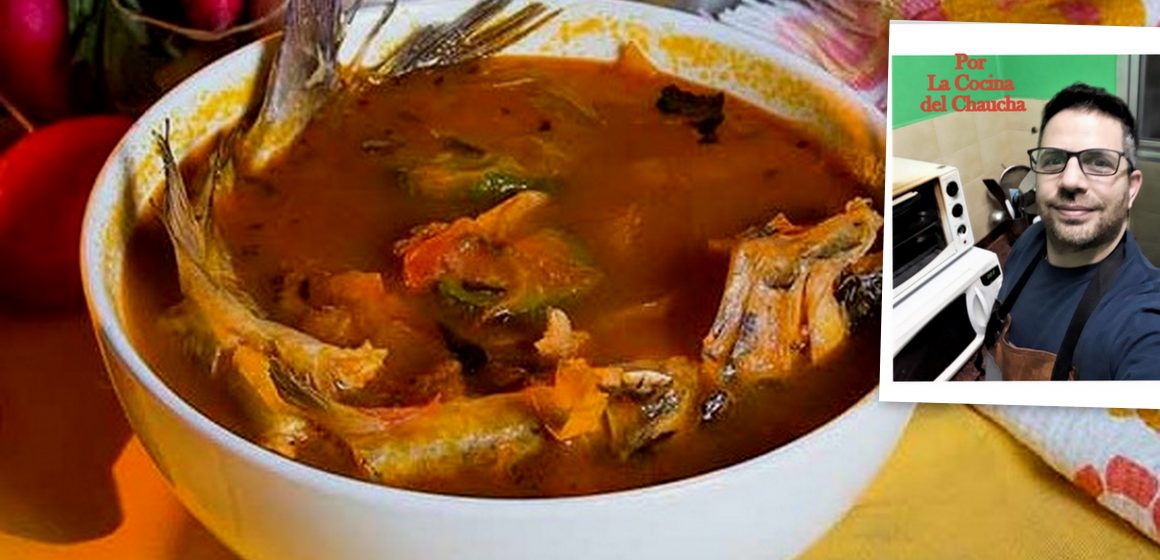 El Caldo Michi es una sopa de pescado cocido en su jugo, originario de La Barca, Jalisco, en particular de la ciénaga del lago de Chapala; su nombre proviene del estado de Michoacán, es del vocablo náhuatl michi, que significa pescado. Este plato también es popular en Colima y Michoacán, otras regiones mexicanas