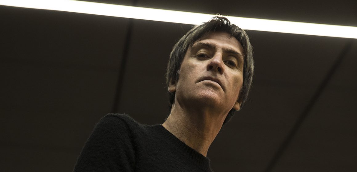 El británico Johnny Marr y la canción «Spirit Power and Soul», otro adelanto de su próxima placa: «Es una especie de declaración de misión. Tenía una idea sobre un sonido electro con sentimiento gospel, en mis propias palabras… Un himno de electro soul», en palabras del músico