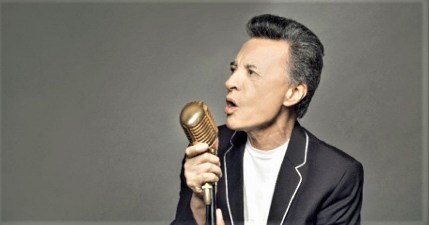 El pionero del rock argentino Palito Ortega, también llamado El Rey, cierra su gira en en Luna Park y expresa enfáticamente: «¡Gracias! Por tantos años acompañándome… ¡Gracias! Por compartir mi música… ¡Gracias! Por todo el cariño… ¡Gracias! Por estar siempre…»