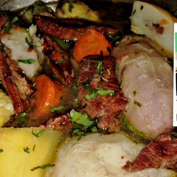La Olla de Carne es un cocido tradicional de Costa Rica que consta de un caldo con carne en trozos pequeños a medianos y abundantes verduras. Frecuentemente se prepara los fines de semana, cuando hay más tiempo para pasar en familia, tendencia muy aplicada en restaurantes tradicionales del país centroamericano