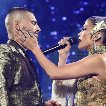 La súper estrella Jennifer Lopez y la gran revelación mundial Maluma, protagonistas de la nueva comedia romántica de Universal Pictures, «Marry Me», anuncian el lanzamiento de su muy anticipada banda sonora original