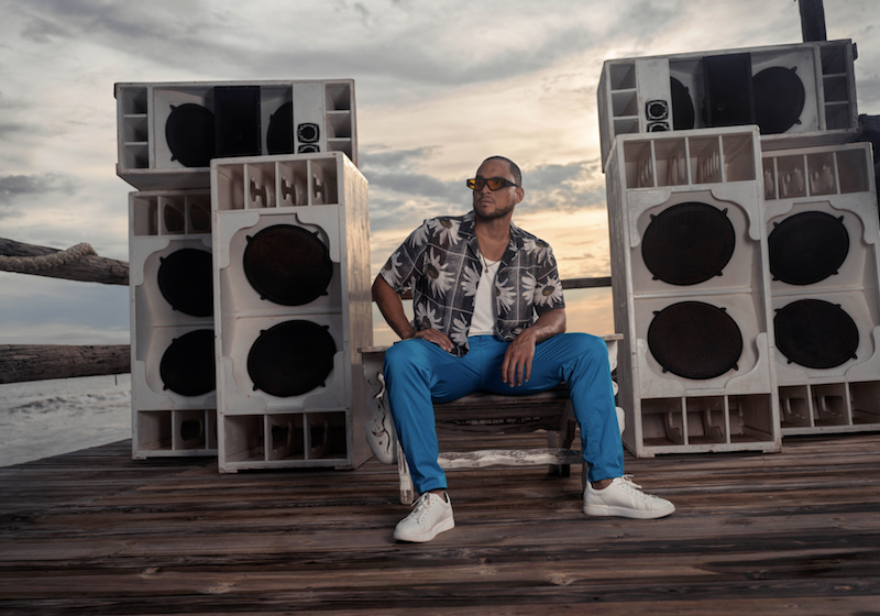Conkarah, la estrella del pop jamaiquino y creador del hit mundial «Banana», presenta su nuevo single titulado «Every day» junto a Romain Virgo y Fiji