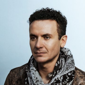 El consagrado Fonseca y su nuevo álbum «Viajante»: «Es el resultado de llegar hasta el fondo del alma en una travesía por 10 canciones que reflejan mi vida y lo que soy ahora», expresa el colombiano